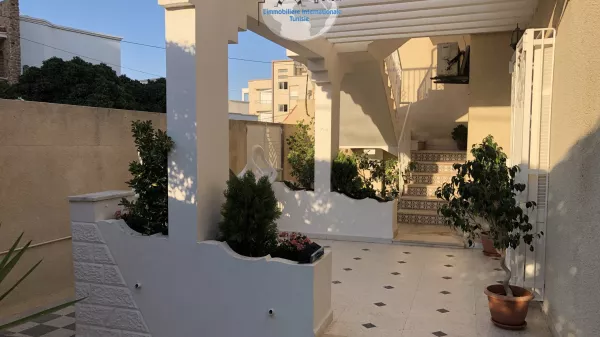 Luxus-Villa in Sahloul 3