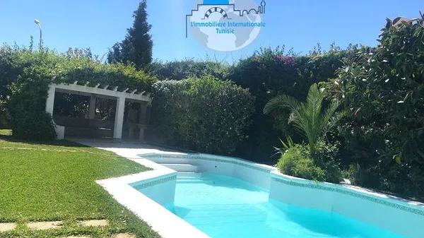 Traumhafte Villa mit Pool in Kantaoui, Sousse