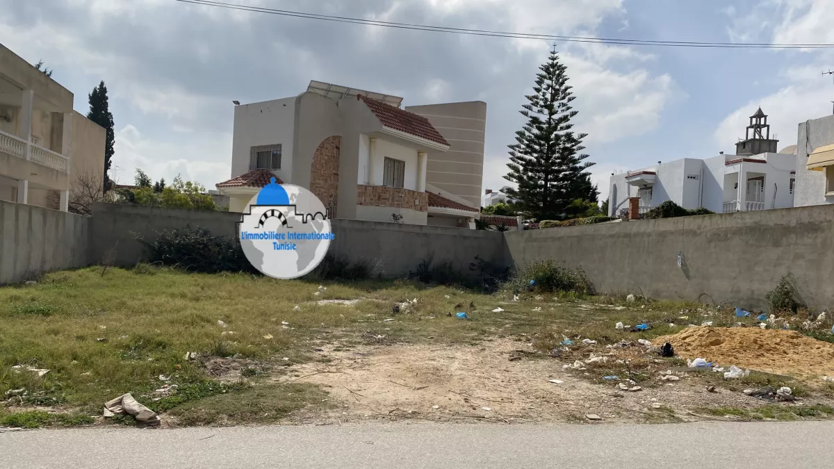 Außergewöhnliche Investitionsmöglichkeit: 415 m² Grundstück in Khezama Ouest, Sousse