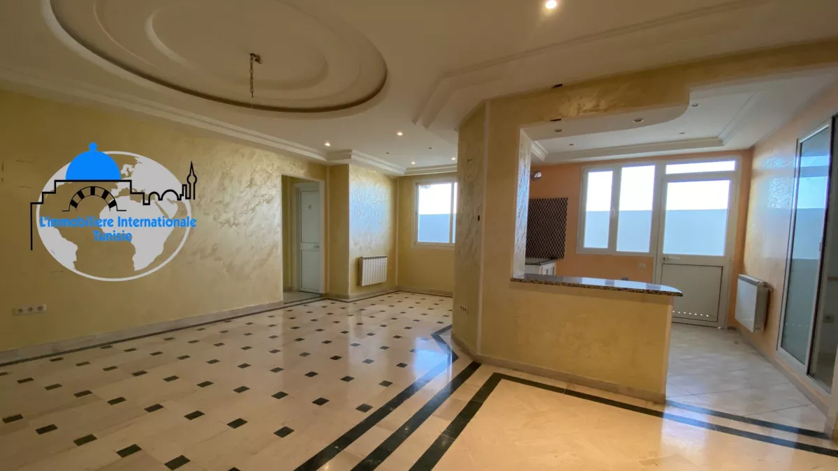 Bürofläche S+2 in Corniche Sousse: Die Idealste Lage für Ihre Professionelle Aktivität