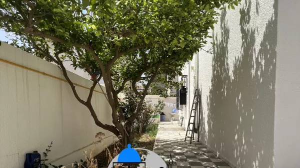 Atemberaubende amerikanische Villa in Cité Riadh 5, Sousse