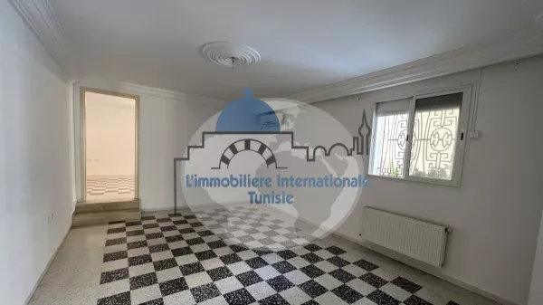 Geräumige S+2 Wohnung in Khzema