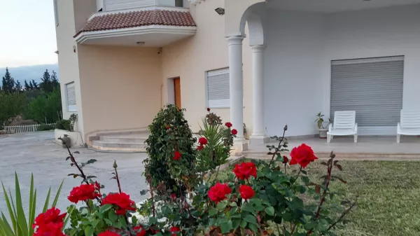 Traumvilla in Oued Ellil