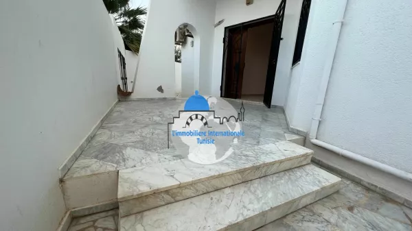 Charmante Erdgeschoss-Villa zur Miete in Hammam Sousse, Zone 114