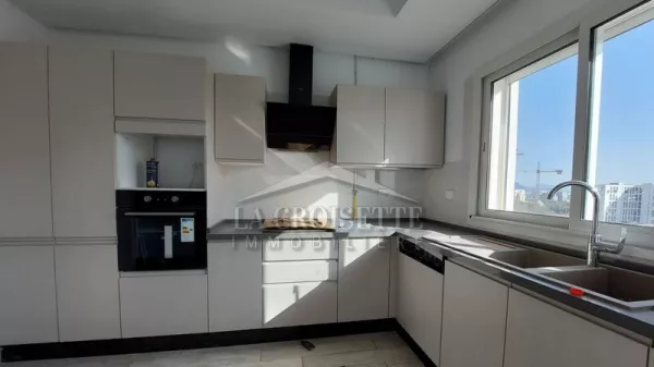 Luxuswohnung S+3 in Jardins de Carthage