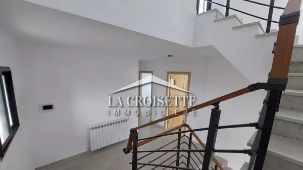 Luxus-Villa zur Miete in Chotrana 3