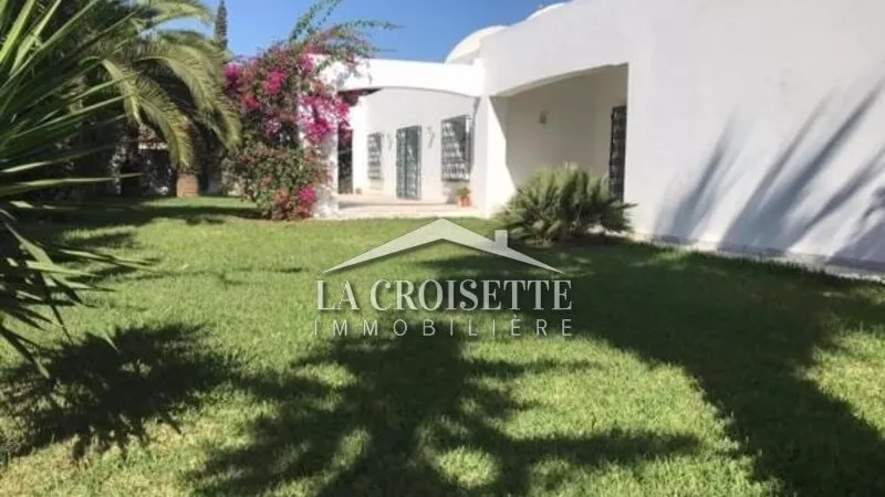 Luxus-Villa im Erdgeschoss mit Garten in La Marsa, Tunis