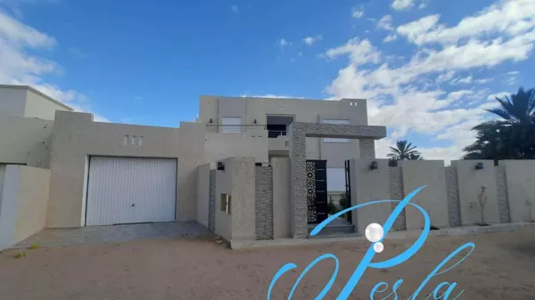 **Traumvilla S+4 in Houmt Souk