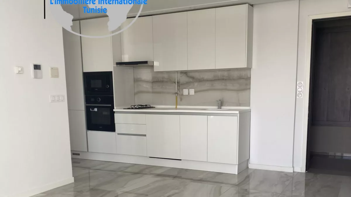 Luxuriöse S1-Wohnung an der Touristenroute, Sousse