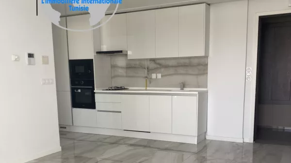 Luxuriöse S1-Wohnung an der Touristenroute, Sousse