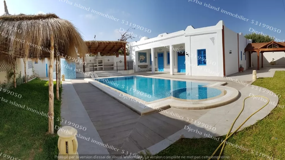 Luxus-Villa mit Pool in Djerba - 390.000 TND