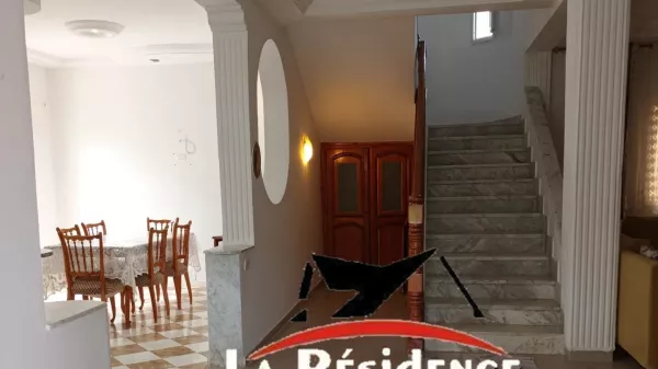 Möblierte Villa zur Miete in Corniche Bizerte - Monatliche Miete von 1800 TND