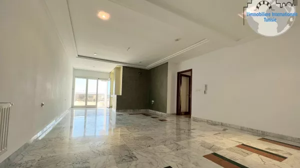 Geräumige S3-Wohnung in Khezama, Sousse