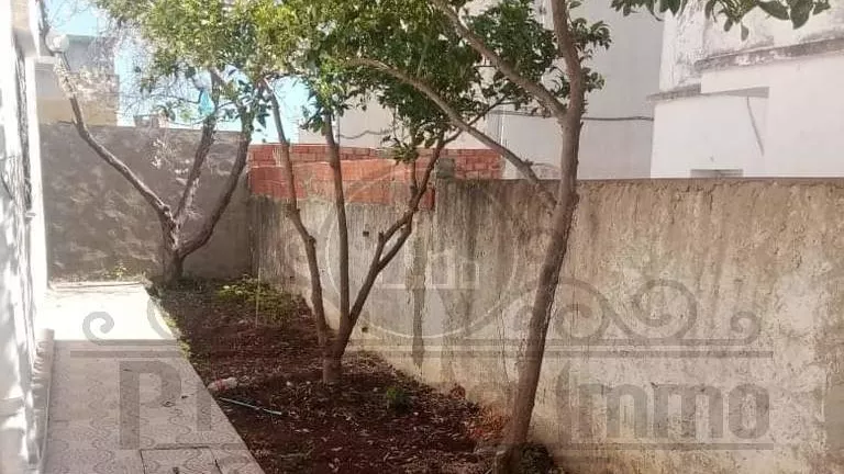 Erdgeschoss-Villa in Ain Mariem, Bizerte: Ihr Ideales Neues Zuhause!