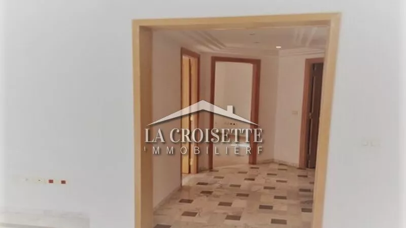 Büro zur Miete in Lac 1, Tunis: Der ideale professionelle Raum