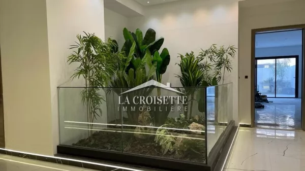 Luxuriöse S+2-Wohnung in Ain Zaghouan El Wahat