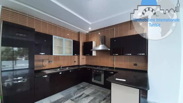 Traumhafte S+2 Wohnung auf der Touristenroute von Sousse