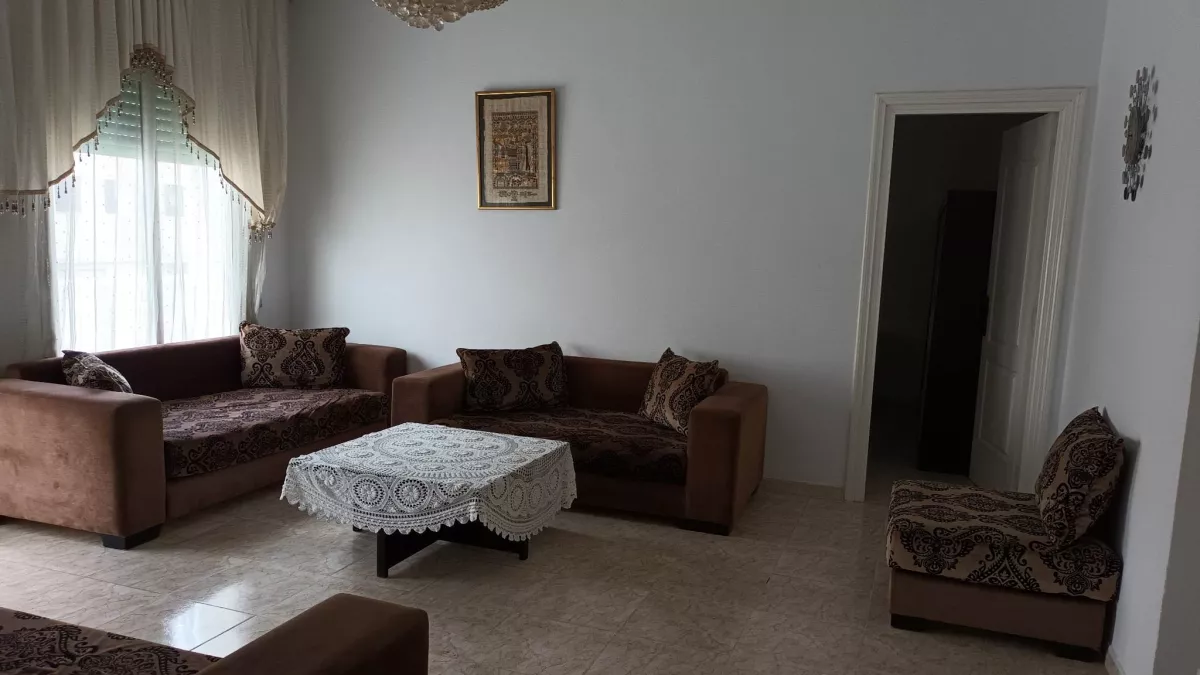 Strandnahes Möbliertes Apartment in der Corniche, Bizerte