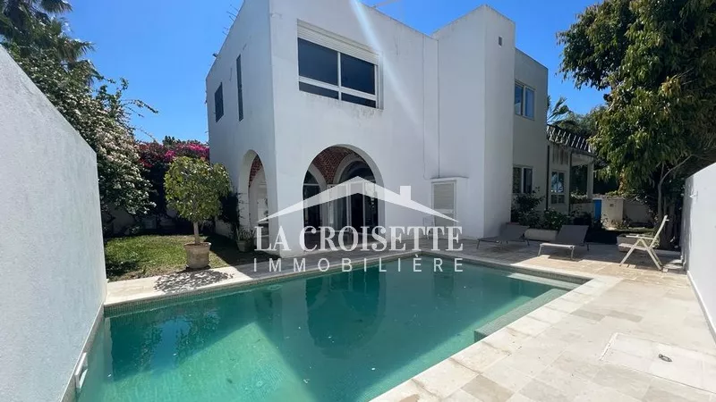 Luxus-Villa mit Pool in Gammarth: Ein Traum wird wahr