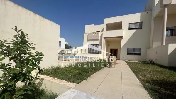 Luxus-Villa mit Pool in La Marsa, Tunis