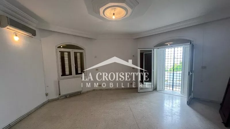 Luxus-Villa zur Miete in La Marsa, Tunis: Komfort und Eleganz
