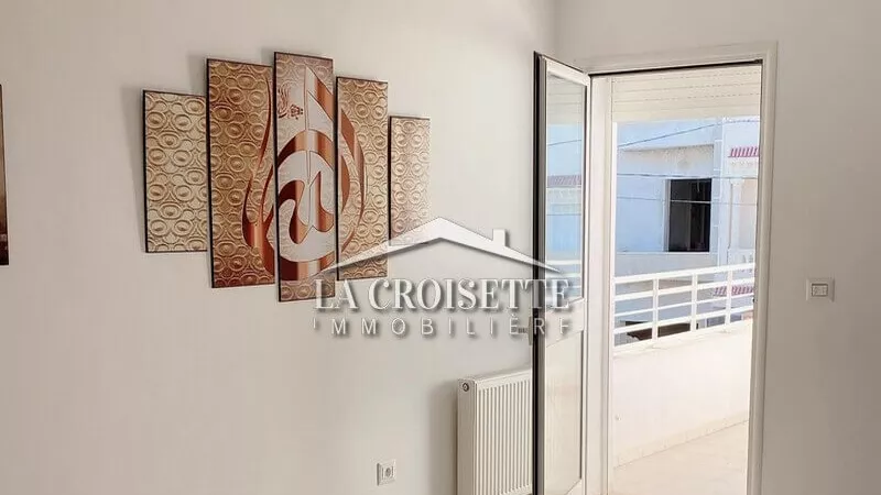 Elegantes S+3 Apartment in La Marsa: Ein Refugium der Komfort und Sicherheit in Tunis