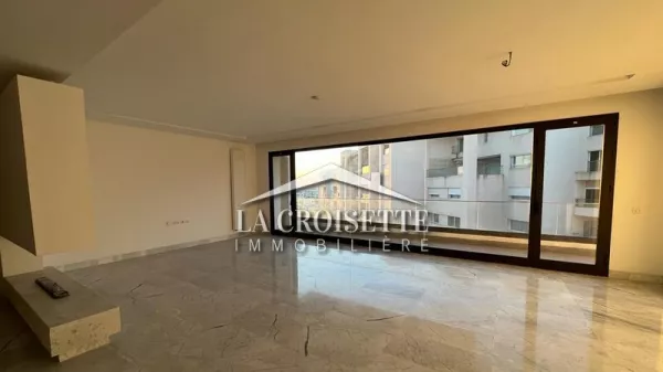 Luxuswohnung S+3 in Berges du Lac 2