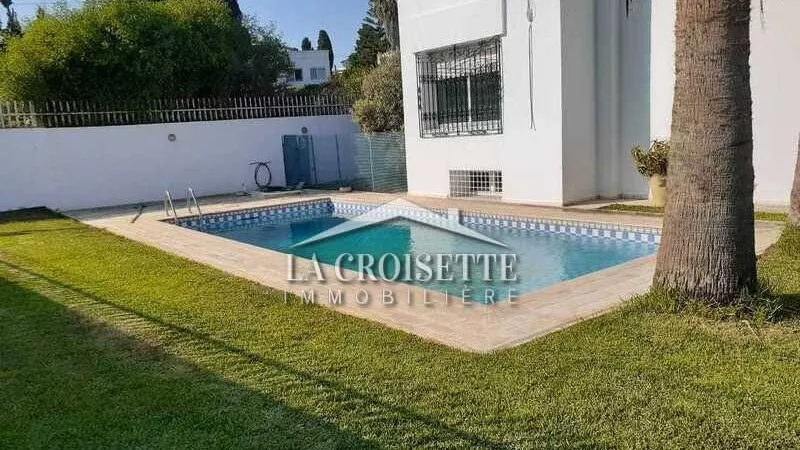 Luxus-Villa mit Pool in Karthago: Ein eleganter Rückzugsort