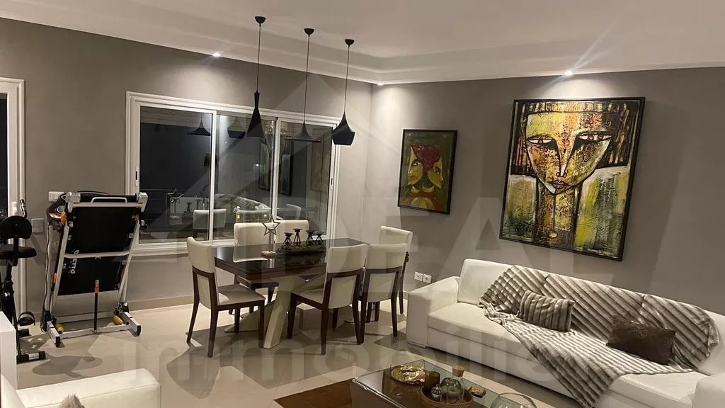 Luxuswohnung in Karthago: Ein Refugium der Eleganz