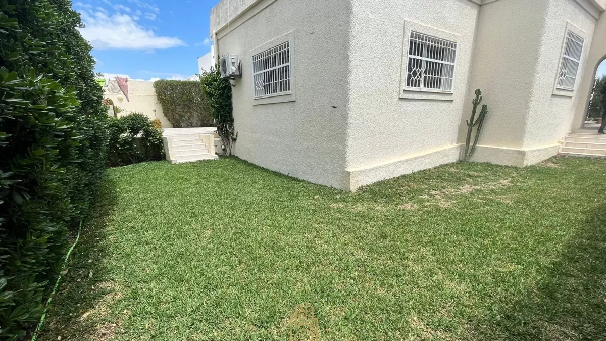 Traum-Villa S+4 in Sidi Mahersi, Nabeul - Eine Einmalige Gelegenheit!