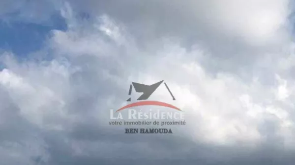 Luxus-S+2-Wohnung mit Meerblick in Bizerte