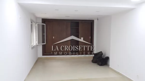 Elegantes Büro in Carthage Gardens, Tunis, zur Miete