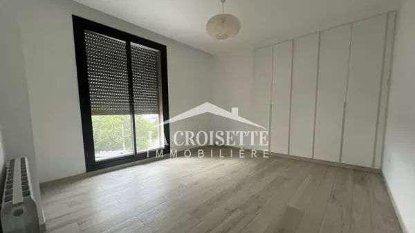 Luxuriöse S+3-Wohnung in La Marsa