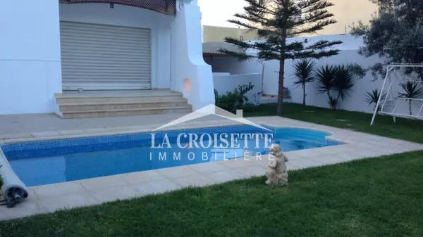 Luxus-Villa mit Pool in La Marsa, Tunis
