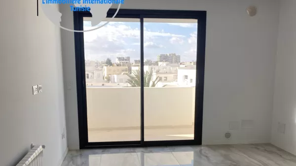 Luxus-S+1-Apartment an der Touristenroute in Sousse