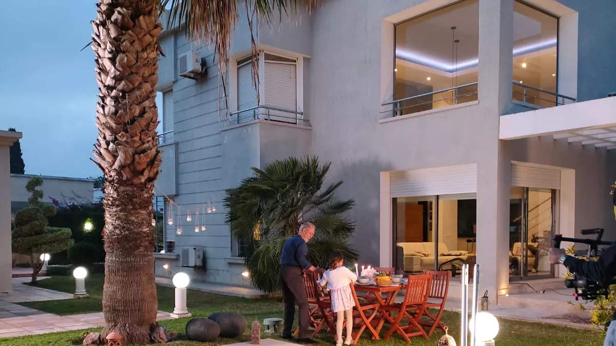 Luxus-Villa S+4 mit Pool in La Soukra, Ariana: Ein Paradies der Luxus