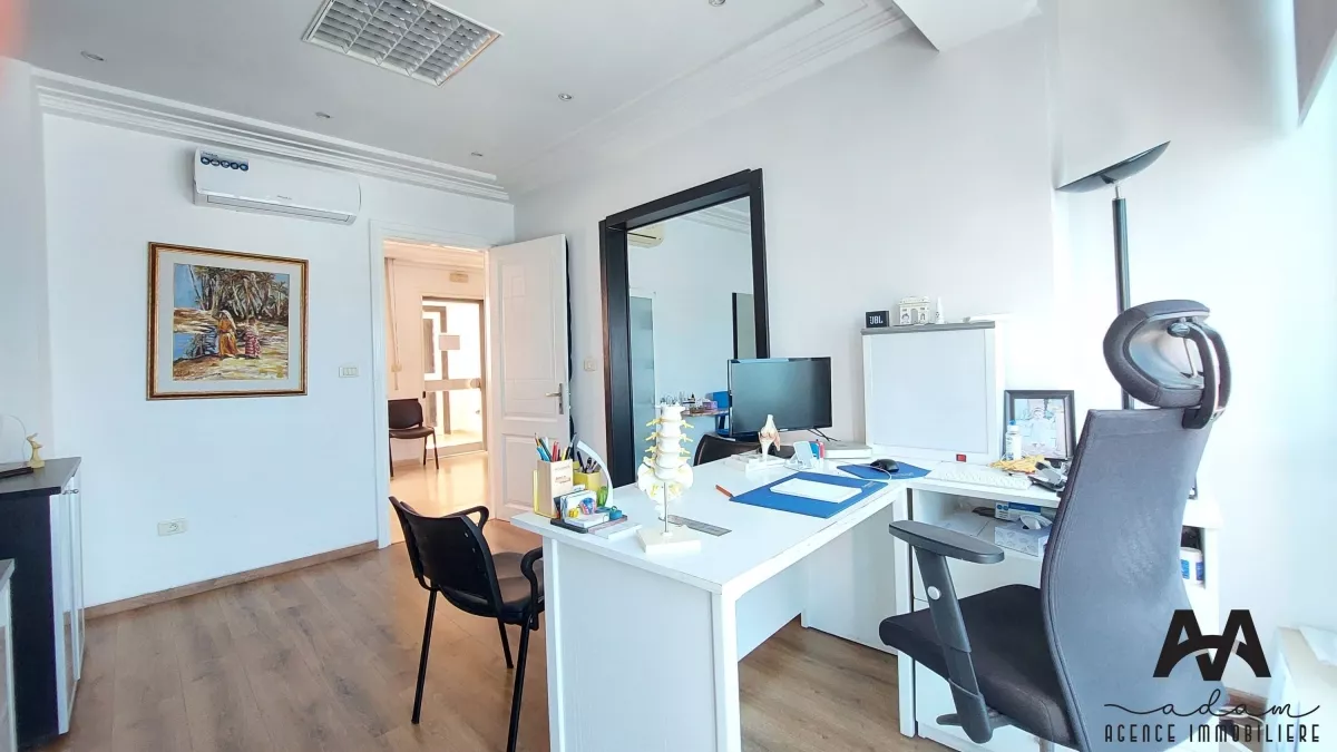 Außergewöhnliches Medizinisches Büro in Nabeul zum Verkauf: Eine Prime-Gelegenheit für Gesundheitsfachleute