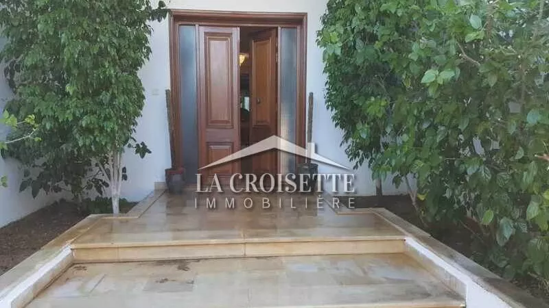 Luxus-Villa S+6 in Gammarth: Ein Traum in Reichweite