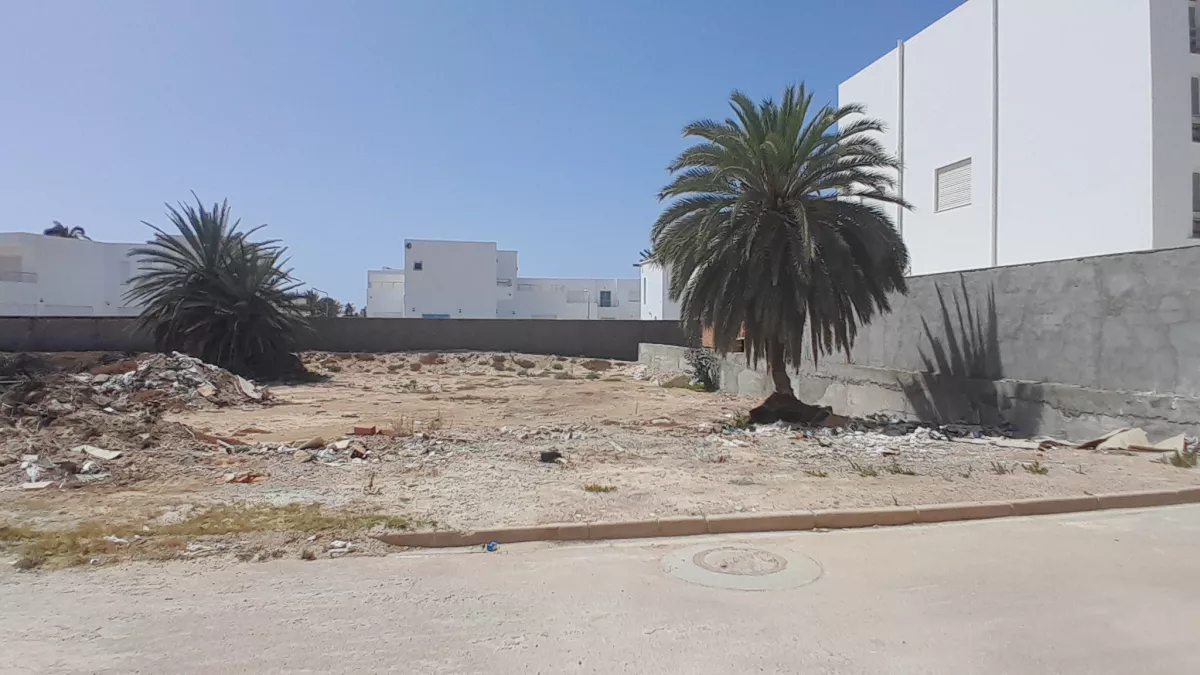 Traumhafte Investitionsmöglichkeit in der Touristenzone von Djerba: 824m² Grundstück