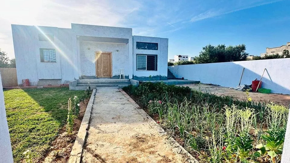 Traumhaus mit 320m² in Süd-Hammamet: Ihr Idyllischer Ruhepol!
