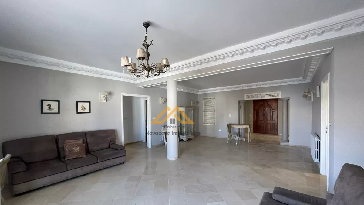 Ihr Neues Friedensparadies: Geräumige S+4-Wohnung in Hammam Sousse