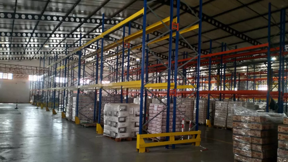 Industrielle Fläche zur Miete in der Industriezone Ben Arous