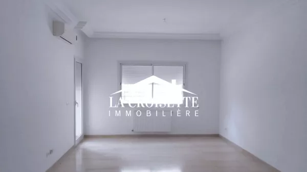 Luxuriöse 3-Zimmer-Wohnung in La Soukra, Ariana - MAV1504
