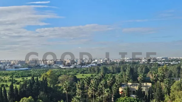 Luxus-S+2-Wohnung zum Verkauf in La Soukra