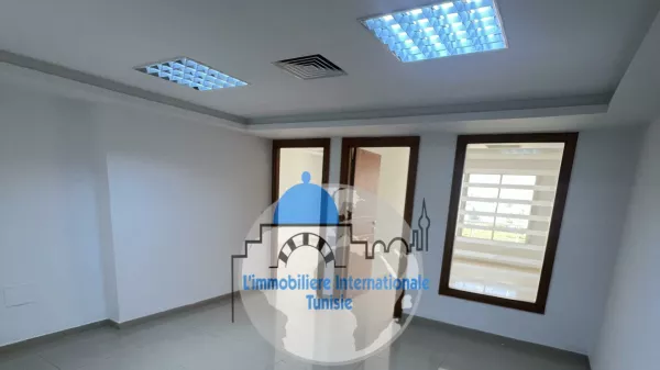 A2-Bürofläche in Cité Caserne