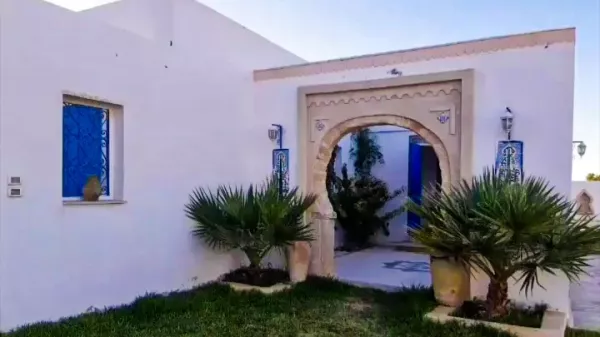 Luxuriöses Gästehaus für Vermietungsmanagement in Djerba - Ideale Investition