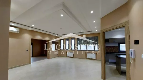 Luxus-Duplex mit Terrasse in La Marsa - Ein Refugium der Eleganz und des Friedens