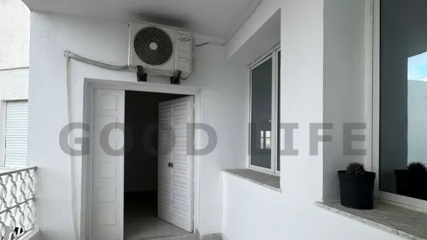 Geräumige S+4 Wohnung zur Miete in La Marsa Plage