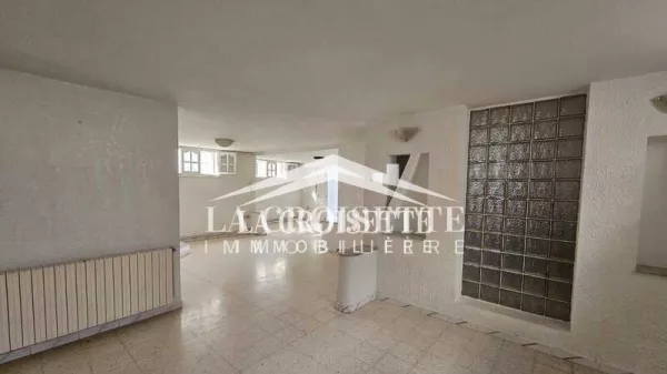 Erdgeschoss-Villa zur Miete in La Marsa - MRCL0303