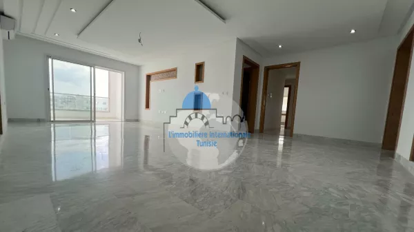 Luxuswohnung S+3 in Sahloul